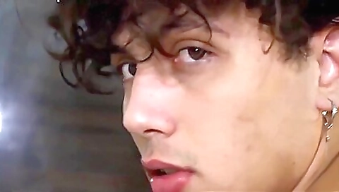 Married guy with her cuteia