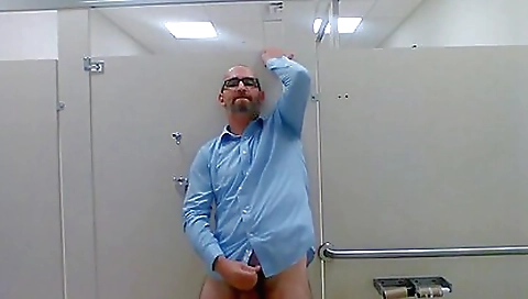 Mature woman fucking and cum