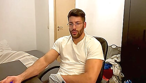 Maservice massage and cum facial for a buddy