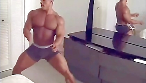 Married up allexis love to cum