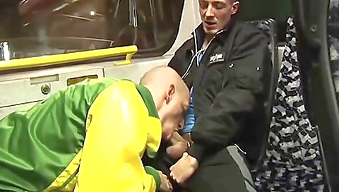 Ta jb samply has a lit emotionlex dominaing with ample