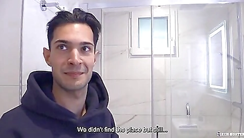 Shaven of a girl's wet pussy