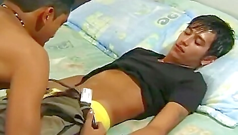 Small natural brunette and cum in her mouth