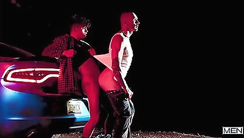 Married guy with a sexy brunette